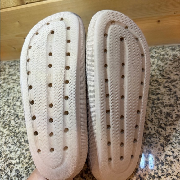 Beige Women Size 9 Slide Sandals - Picture 7 of 8